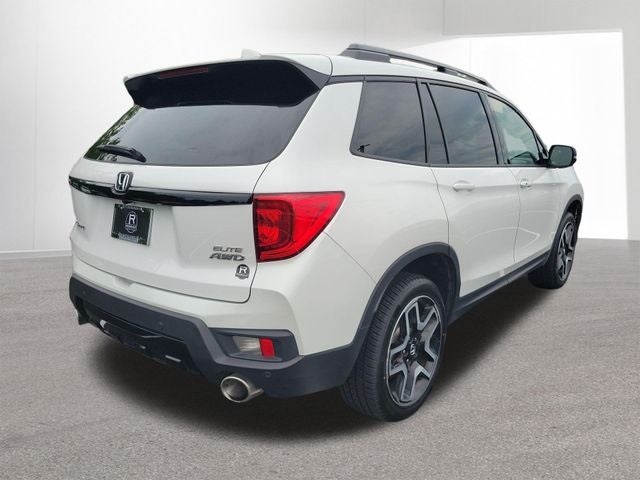 2023 Honda Passport Elite