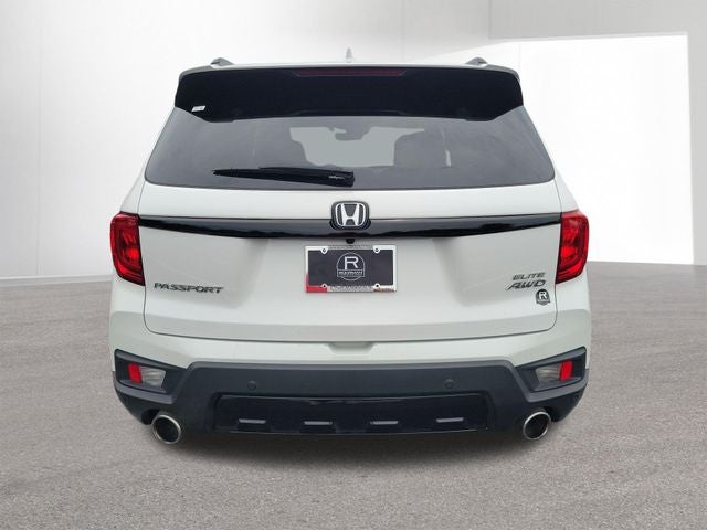 2023 Honda Passport Elite