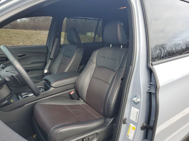 2025 Honda Passport Black Edition