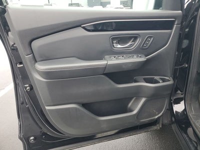 2023 Honda Pilot EX-L 8 Passenger