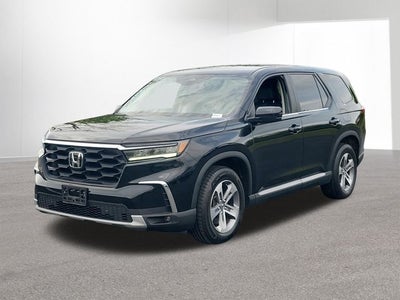 2023 Honda Pilot EX-L 8 Passenger