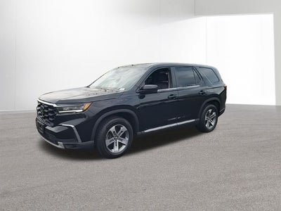 2023 Honda Pilot EX-L 8 Passenger