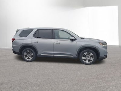 2023 Honda Pilot EX-L 8 Passenger