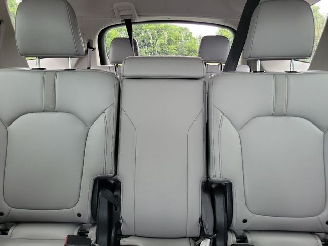 2023 Honda Pilot EX-L 8 Passenger