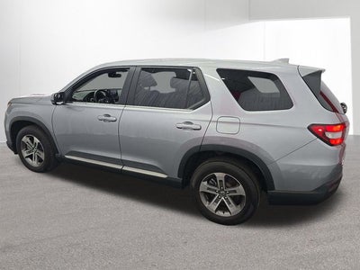 2023 Honda Pilot EX-L 8 Passenger