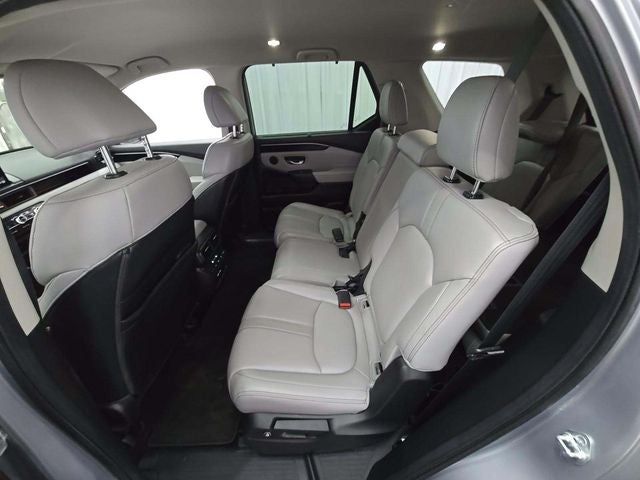 2023 Honda Pilot EX-L 8 Passenger