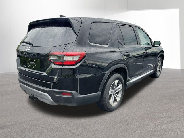 2023 Honda Pilot EX-L 8 Passenger