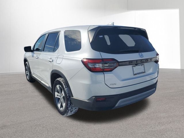 2023 Honda Pilot EX-L 8 Passenger