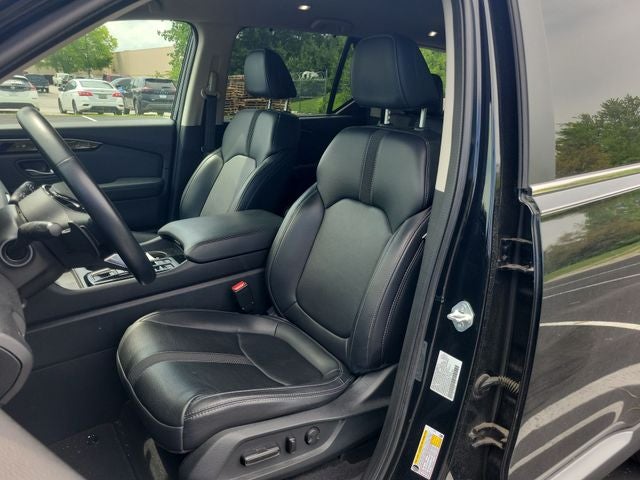 2023 Honda Pilot EX-L 8 Passenger