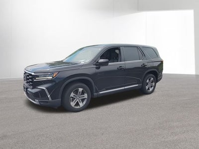 2023 Honda Pilot EX-L 8 Passenger