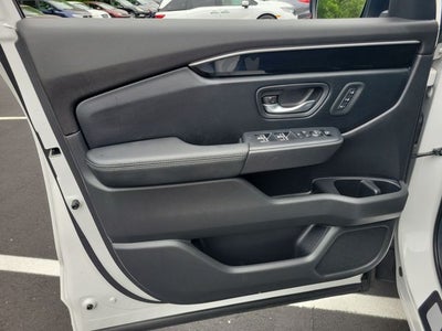2024 Honda Pilot EX-L 8 Passenger