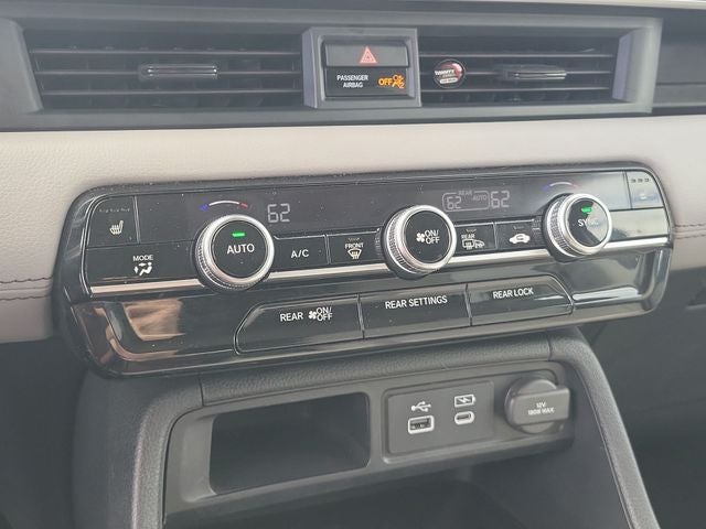 2023 Honda Pilot Touring