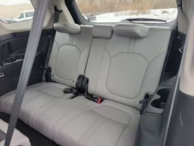 2023 Honda Pilot Touring