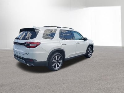 2023 Honda Pilot Touring