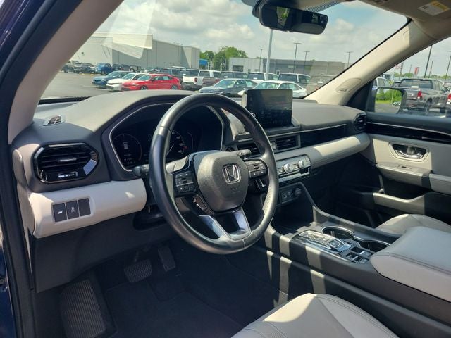 2023 Honda Pilot Touring