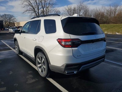 2025 Honda Pilot Touring