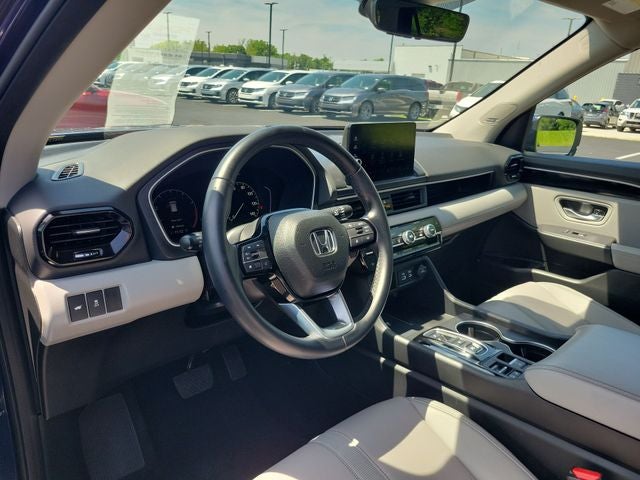 2024 Honda Pilot Touring