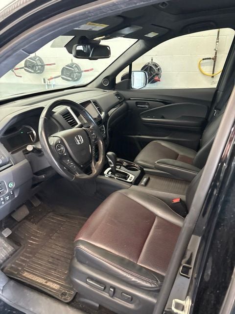 2019 Honda Ridgeline Black Edition