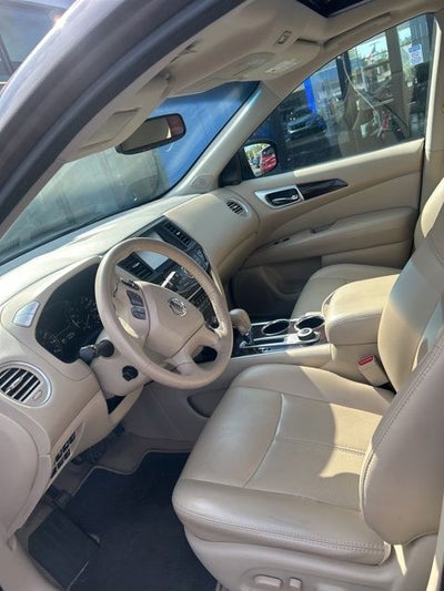 2015 Nissan Pathfinder Platinum