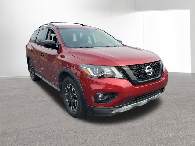 2020 Nissan Pathfinder SL