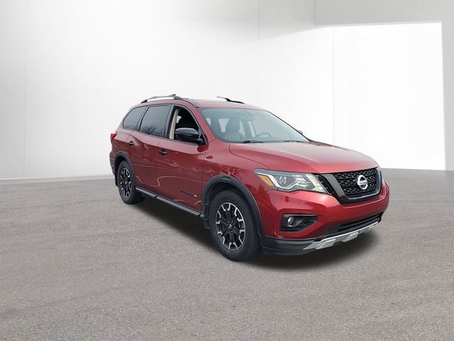 2020 Nissan Pathfinder SL