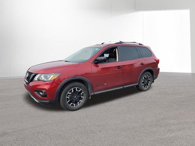 2020 Nissan Pathfinder SL