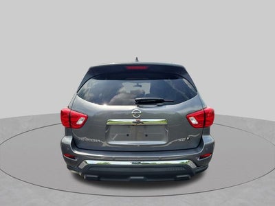 2020 Nissan Pathfinder SL