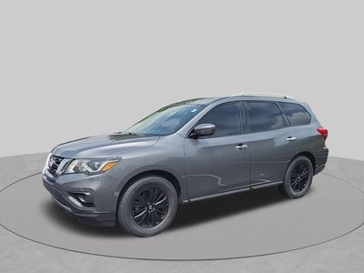 2020 Nissan Pathfinder SL