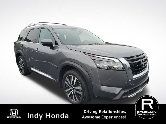 2023 Nissan Pathfinder Platinum