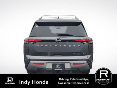 2023 Nissan Pathfinder Platinum