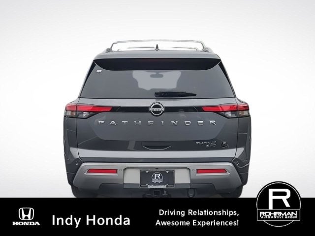 2023 Nissan Pathfinder Platinum