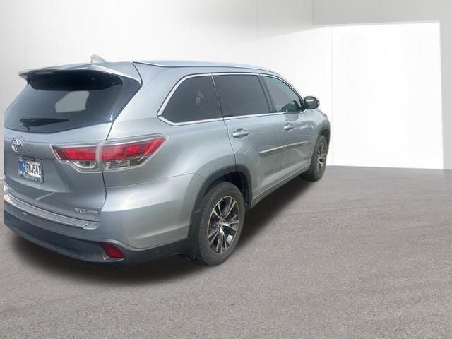 2016 Toyota Highlander XLE V6