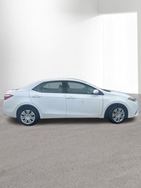 2015 Toyota Corolla LE AT's photo