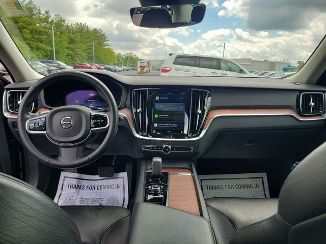2024 Volvo S60 B5 Plus Dark Theme
