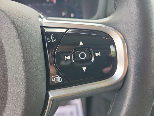 2024 Volvo S60 B5 Plus Dark Theme