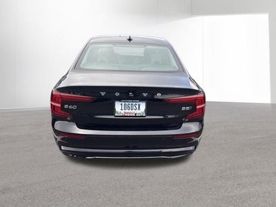 2024 Volvo S60 B5 Plus Dark Theme