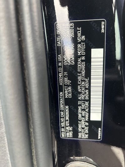 2024 Volvo S60 B5 Plus Dark Theme