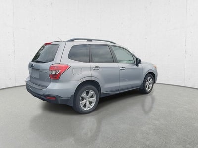 2015 Subaru Forester 2.5i