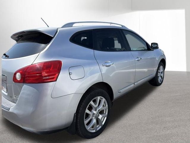 2011 Nissan Rogue SV