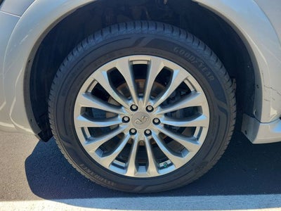 2016 INFINITI QX80 Base