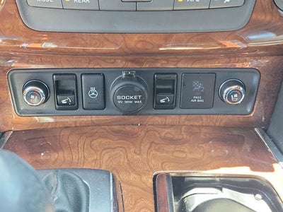 2016 INFINITI QX80 Base