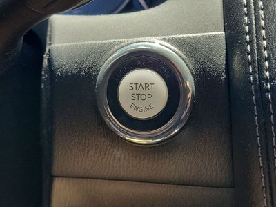 2016 INFINITI QX80 Base