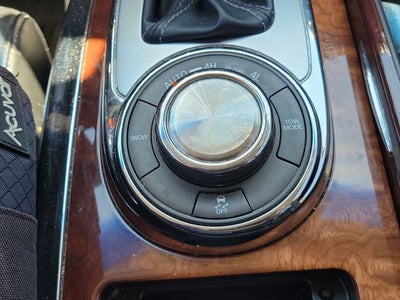 2016 INFINITI QX80 Base