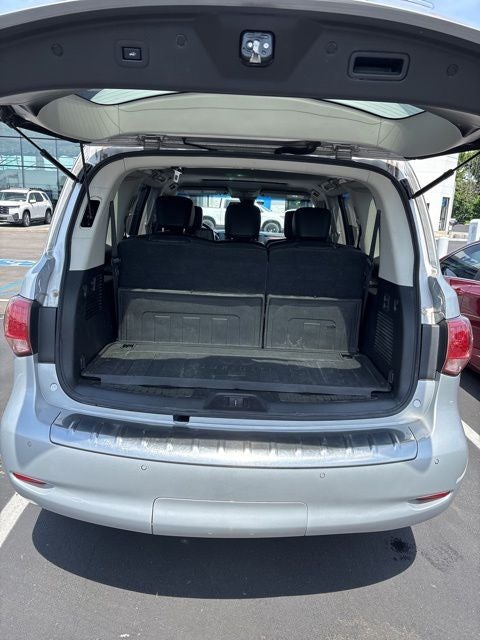 2016 INFINITI QX80 Base