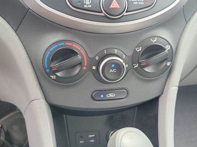 2017 Hyundai Accent SE