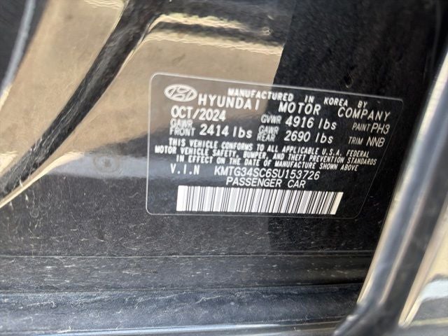 2025 Genesis G70 2.5T