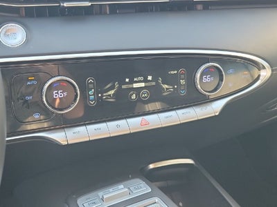 2023 Genesis GV70 2.5T