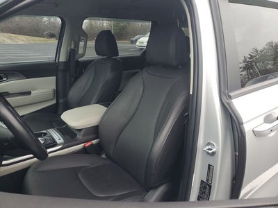 2022 Kia Carnival LXS