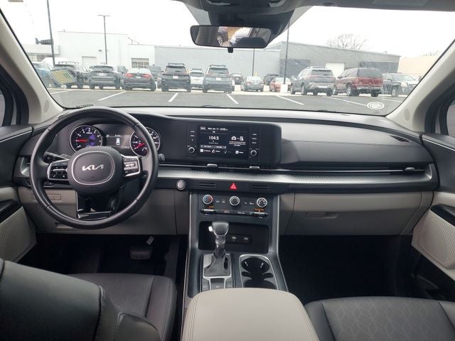 2022 Kia Carnival LXS