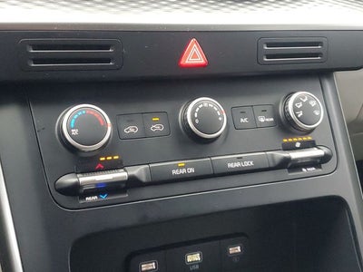 2022 Kia Carnival LXS